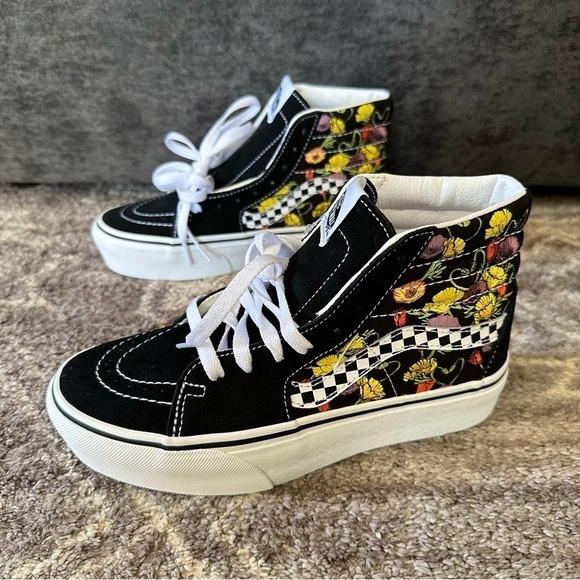 NWT Vans SK8 Hi Top Platform Sneakers Floral Checkered - Picture 1 of 7